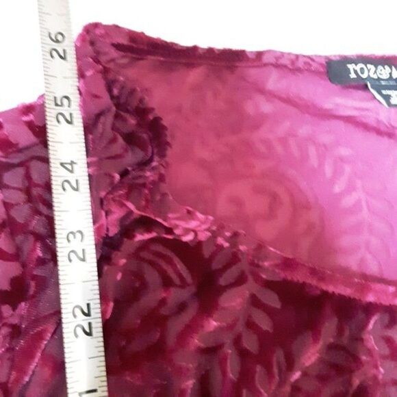 Roz & Ali Women's size 3X Velvet Top Blouse - Picture 9 of 12